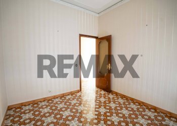 Stanza vuota - Four-room apartment Via della Regione
 
343, San Giovanni la Punta - photo 27