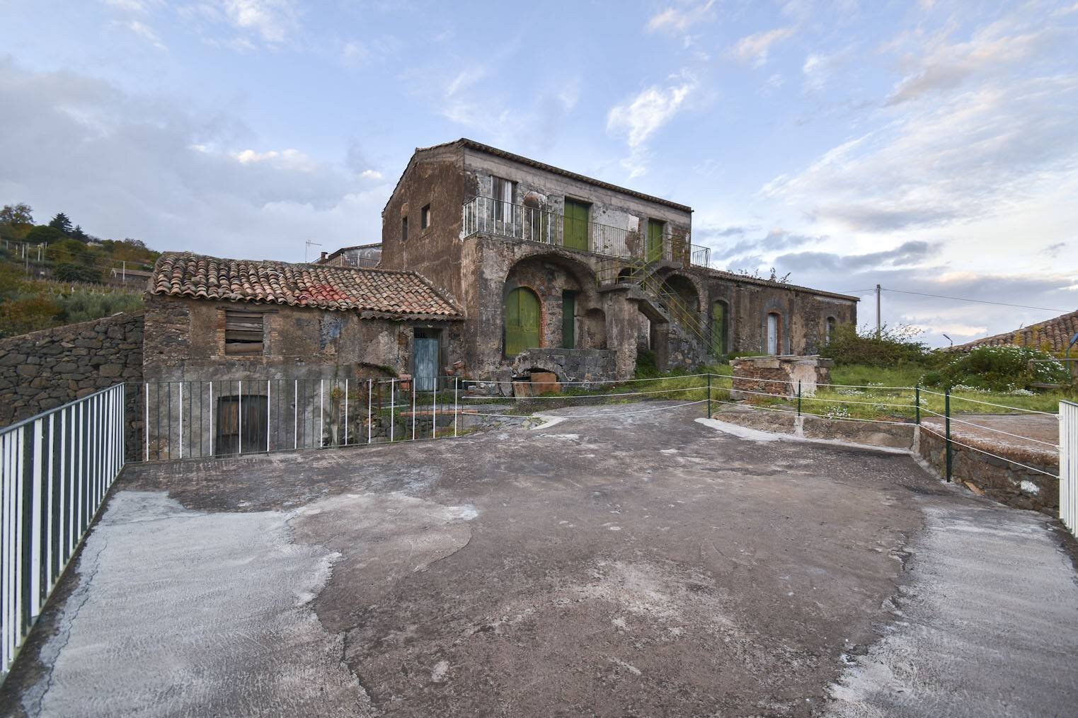 Casa all\'aperto - Rustic Via Martiti d'Ungheria
 
24, Milo - photo 1