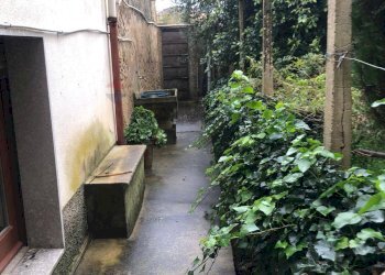 Giardino - Casa semi indipendente VIA    UMBERTO PRIMO
 
25, San Michele di Ganzaria - foto 10