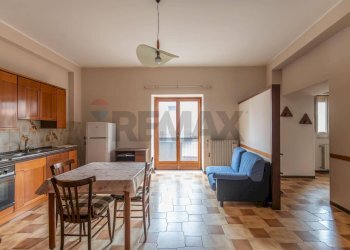 Cucina - Casa semi indipendente VIA    UMBERTO PRIMO
 
25, San Michele di Ganzaria - foto 12