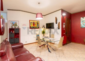 Sala da pranzo - Appartamento Via Sgroppillo
 
21, San Gregorio di Catania - foto 1