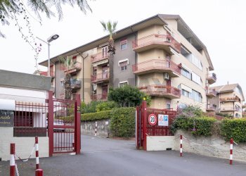 Edificio all\'aperto - Appartamento Via Sgroppillo
 
21, San Gregorio di Catania - foto 14