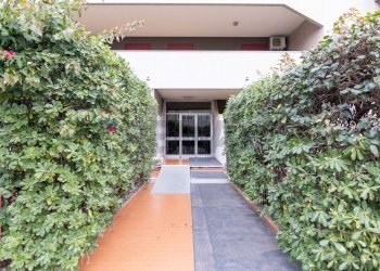 Casa all\'aperto - Appartamento Via Sgroppillo
 
21, San Gregorio di Catania - foto 17