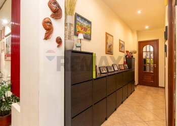 Hall / corridoio - Appartamento Via Sgroppillo
 
21, San Gregorio di Catania - foto 39