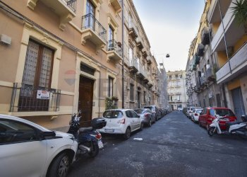 Edificio all\'aperto - Quadrilocale Via Quintino Sella
 
45, Catania - foto 2