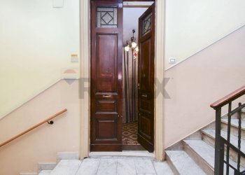 Scale - Quadrilocale Via Quintino Sella
 
45, Catania - foto 5