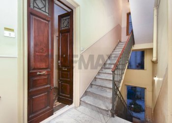 Scale - Quadrilocale Via Quintino Sella
 
45, Catania - foto 29