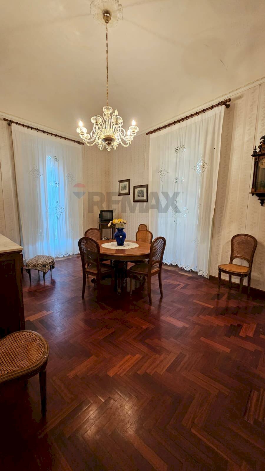 Sala da pranzo - Casa semi indipendente via Filippo Guarnotti
 
41, Erice - foto 1