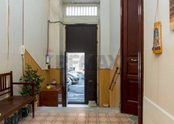 Hall / corridoio - Casa indipendente Via Pietro Fullone
 
14, Catania - foto 6