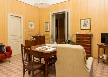 Sala da pranzo - Casa indipendente Via Pietro Fullone
 
14, Catania - foto 23