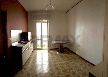 Soggiorno - Quadrilocale Via Paladino
 
36, Giardini-Naxos - foto 8