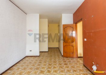 Stanza vuota - Quadrilocale Via Paladino
 
36, Giardini-Naxos - foto 3