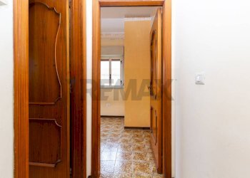 Hall / corridoio - Quadrilocale Via Paladino
 
36, Giardini-Naxos - foto 9