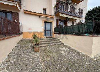 Casa all\'aperto - Quadrilocale via  Elio  vittorini
 
18, Piazza Armerina - foto 3