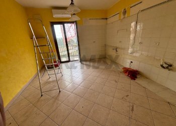 Stanza vuota - Quadrilocale via  Elio  vittorini
 
18, Piazza Armerina - foto 9