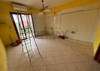 Stanza vuota - Quadrilocale via  Elio  vittorini
 
18, Piazza Armerina - foto 10