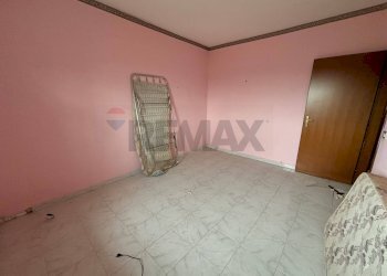 Stanza vuota - Quadrilocale via  Elio  vittorini
 
18, Piazza Armerina - foto 23