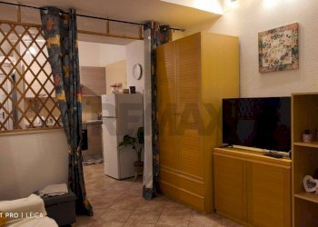 Soggiorno - Bilocale via pietrenere, Giardini-Naxos - foto 16