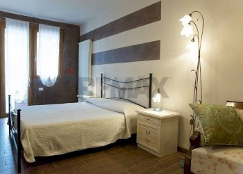 Camera / camera da letto - Semi-detached house via dei frutteti
 
1, Camaiore - photo 28