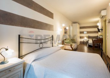 Camera / camera da letto - Semi-detached house via dei frutteti
 
1, Camaiore - photo 30