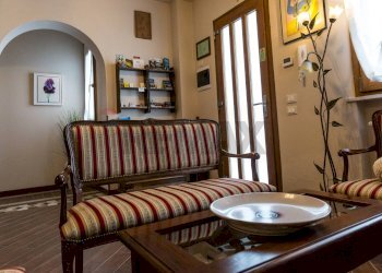 Soggiorno - Semi-detached house via dei frutteti
 
1, Camaiore - photo 22