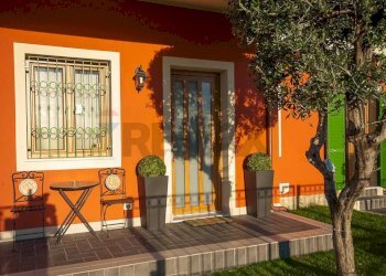 Casa all\'aperto - Semi-detached house via dei frutteti
 
1, Camaiore - photo 4