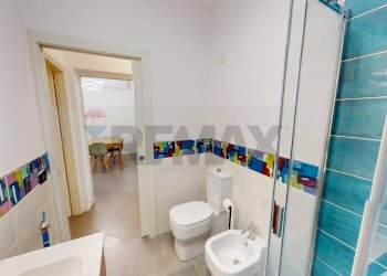 Bagno - Quadrilocale via toti
 
13, Viareggio - foto 10