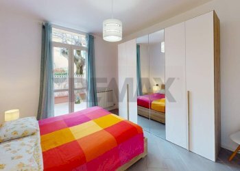 Camera / camera da letto - Quadrilocale via toti
 
13, Viareggio - foto 29