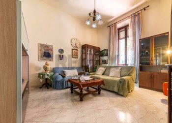 Soggiorno - Casa semi indipendente VIA IV NOVEMBRE
 
25, Prato - foto 4