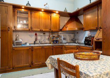 Cucina - Casa semi indipendente VIA IV NOVEMBRE
 
25, Prato - foto 7