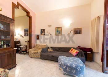 Soggiorno - Casa semi indipendente VIA IV NOVEMBRE
 
25, Prato - foto 11