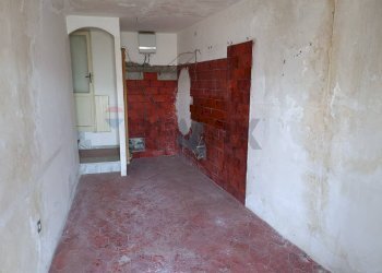 Stanza vuota - Trilocale VIA ZAMPUCO
 
5, Tagliacozzo - foto 41