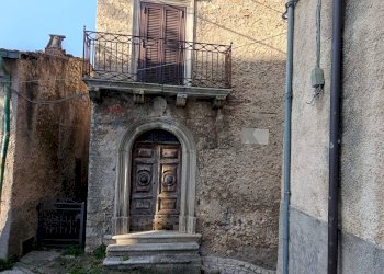 Edificio all\'aperto - Trilocale VIA ZAMPUCO
 
5, Tagliacozzo - foto 49