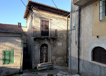 Edificio all\'aperto - Trilocale VIA ZAMPUCO
 
5, Tagliacozzo - foto 50