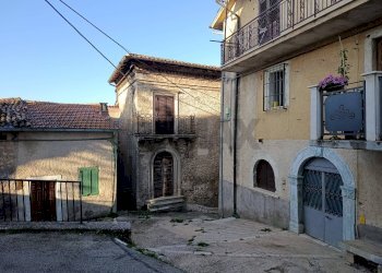 Casa all\'aperto - Trilocale VIA ZAMPUCO
 
5, Tagliacozzo - foto 53