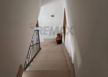 Scale - Quadrilocale CORSO UMBERTO PRIMO
 
45, Deliceto - foto 8