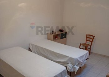 Camera / camera da letto - Quadrilocale CORSO UMBERTO PRIMO
 
45, Deliceto - foto 12