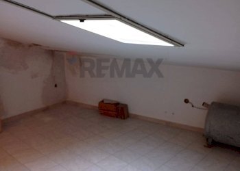 Stanza vuota - Quadrilocale CORSO UMBERTO PRIMO
 
45, Deliceto - foto 53