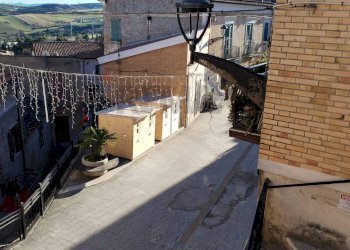 Edificio all\'aperto - Quadrilocale CORSO UMBERTO PRIMO
 
45, Deliceto - foto 65