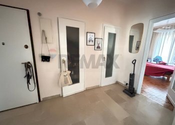 Hall / corridoio - Trilocale via Reinier
 
5, Torino - foto 4