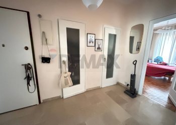 Hall / corridoio - Trilocale via Reinier
 
5, Torino - foto 5