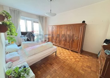 Camera / camera da letto - Trilocale via Reinier
 
5, Torino - foto 10