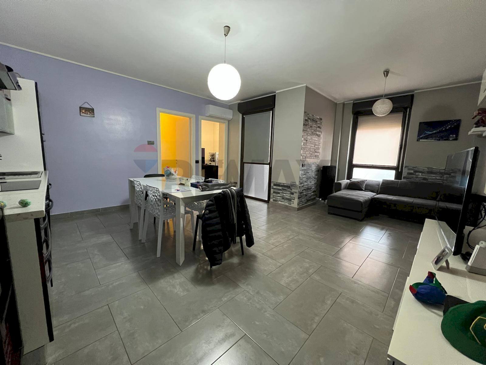 Sala da pranzo - Four-room apartment Via Uligini
 
18, Rivarolo Canavese - photo 2