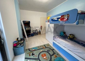 Camera / camera da letto - Quadrilocale Via Uligini
 
18, Rivarolo Canavese - foto 18