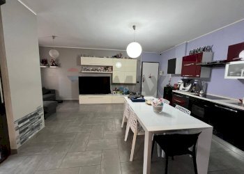 Sala da pranzo - Quadrilocale Via Uligini
 
18, Rivarolo Canavese - foto 20