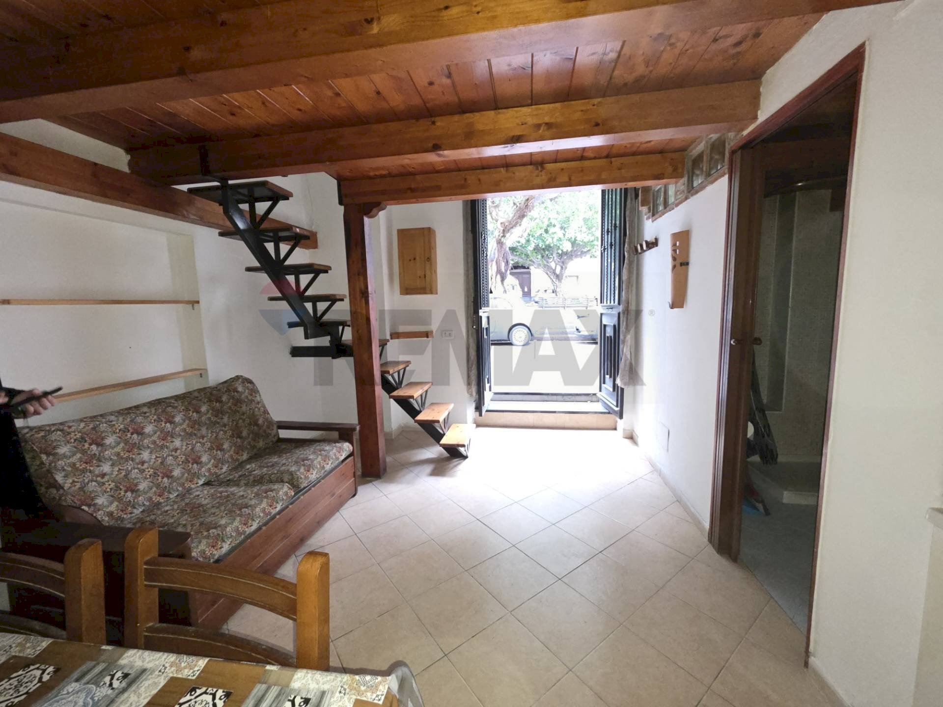 Soggiorno - Casa indipendente Piazza Niccolo' Machiavelli
 
2, Catania - foto 3