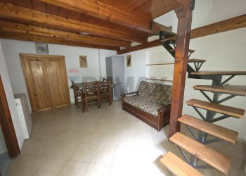 Scale - Casa indipendente Piazza Niccolo' Machiavelli
 
2, Catania - foto 4