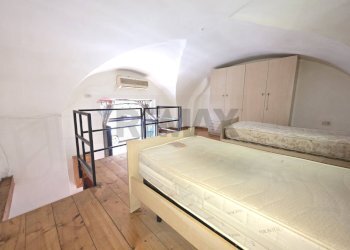 Camera / camera da letto - Casa indipendente Piazza Niccolo' Machiavelli
 
2, Catania - foto 9