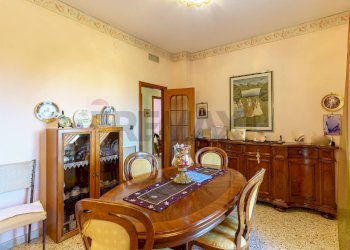 Sala da pranzo - Appartamento VIA ALGERI
 
88, Siracusa - foto 14