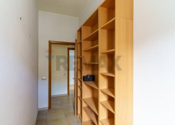 Hall / corridoio - Trilocale Via Federico Delpino
 
6, Catania - foto 13